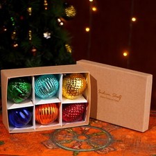 VINTAGE MIXED SET OF 6